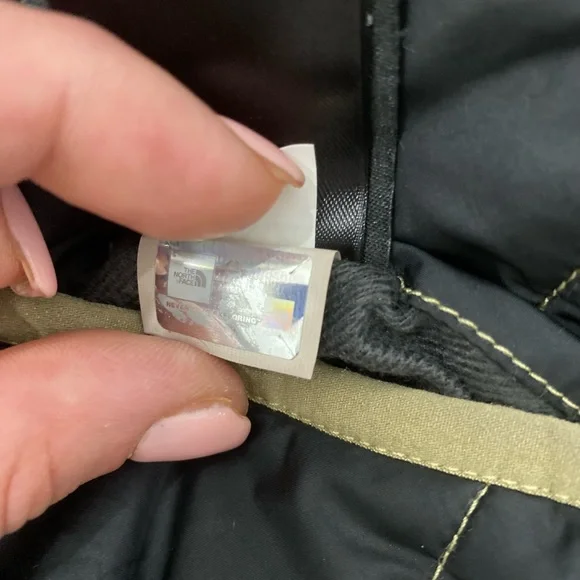 North face reversible puffer jacket/coat - Picture 4 of 8